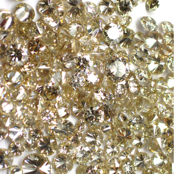 Fancy color diamant okrúhly briliant, very light Champagne 3,3 mm 0,14ct  BIRDT2BR-3,3