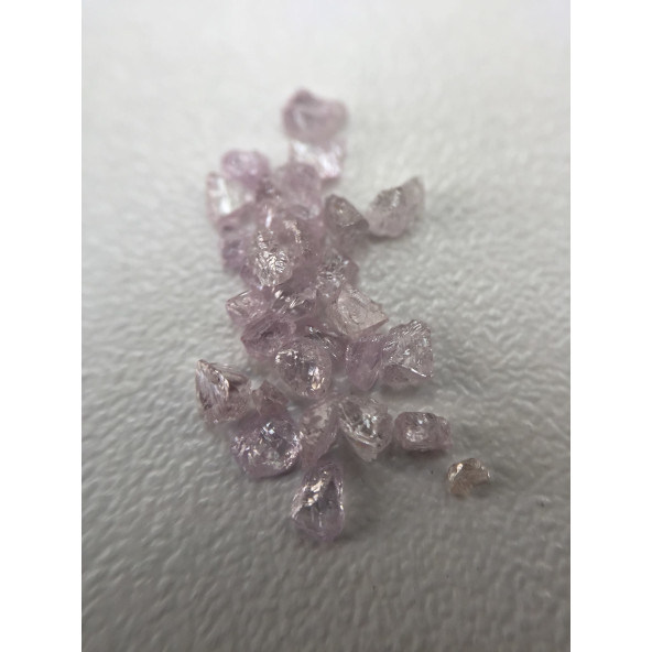 Prírodné surové light pink diamanty RD0012(2)