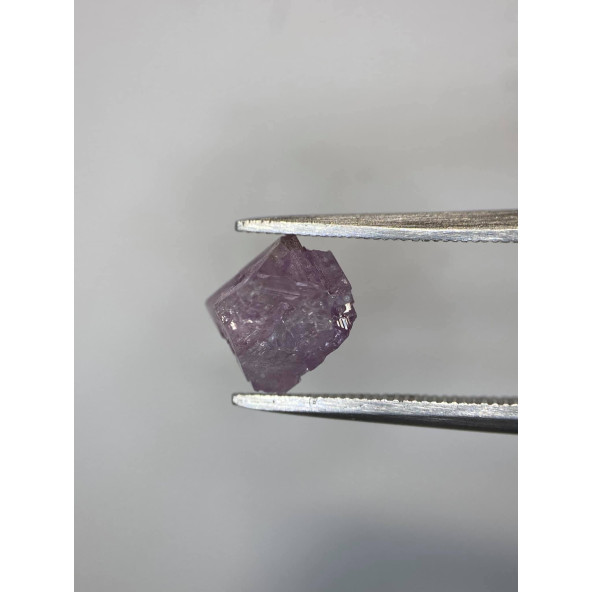 Prírodný surový diamant ružovej farby 0,79ct RD0059(4)