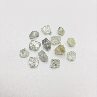 Balíček 13 prírodných surových diamantov 11,17 ct RD0010
