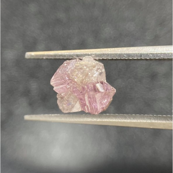 Surový diamant ružový 0,75 ctw RD0001