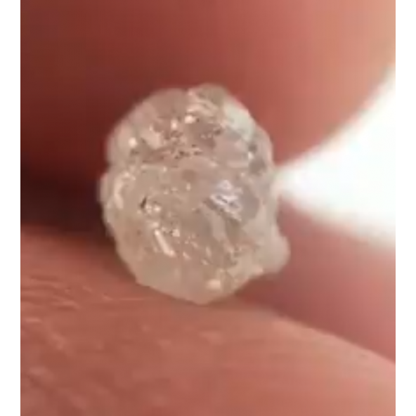 Prírodný surový diamant 1,1 ct RD0026
