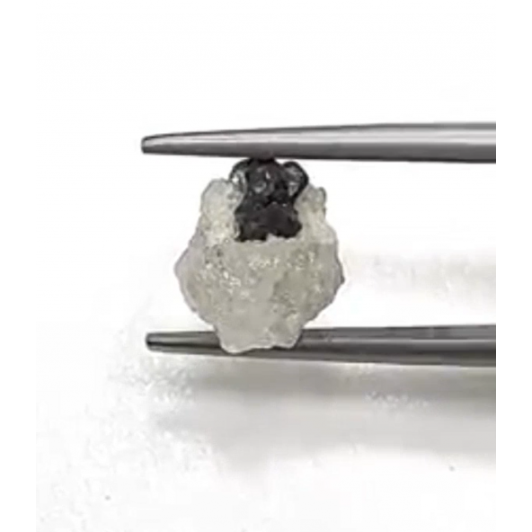 Prírodný surový diamant Salt pepper 4,15 ct RD0038