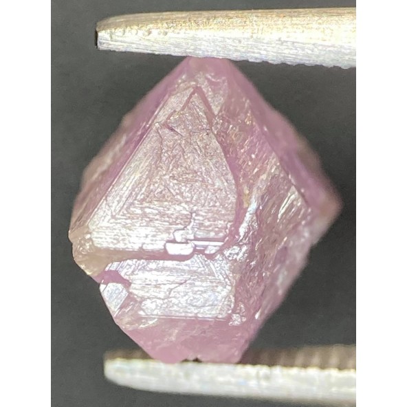 Prírodný surový diamant ružovej farby 0,79ct RD0059(3)